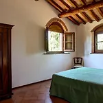 La Magia 8&2, Emma Villa Gavorrano